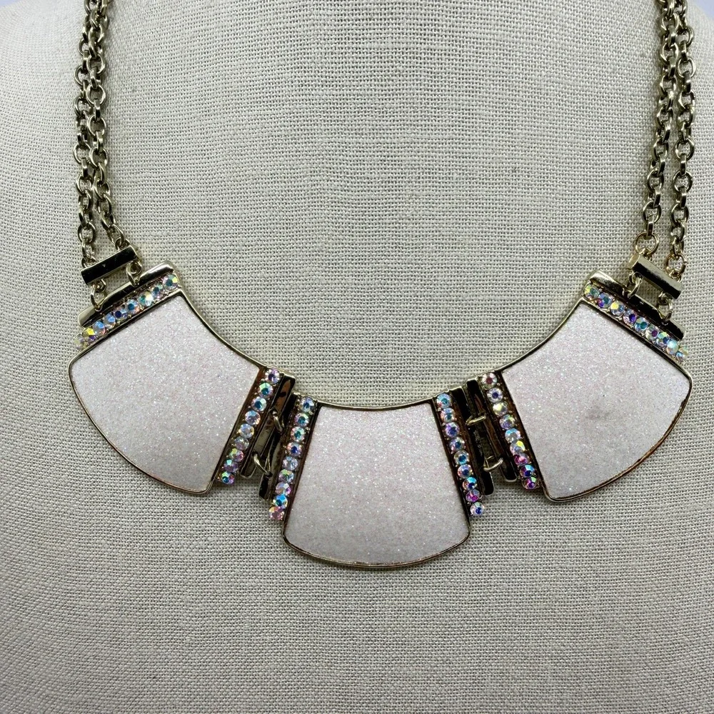N/A sparkling bib